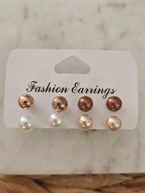 Earring Stud Set
